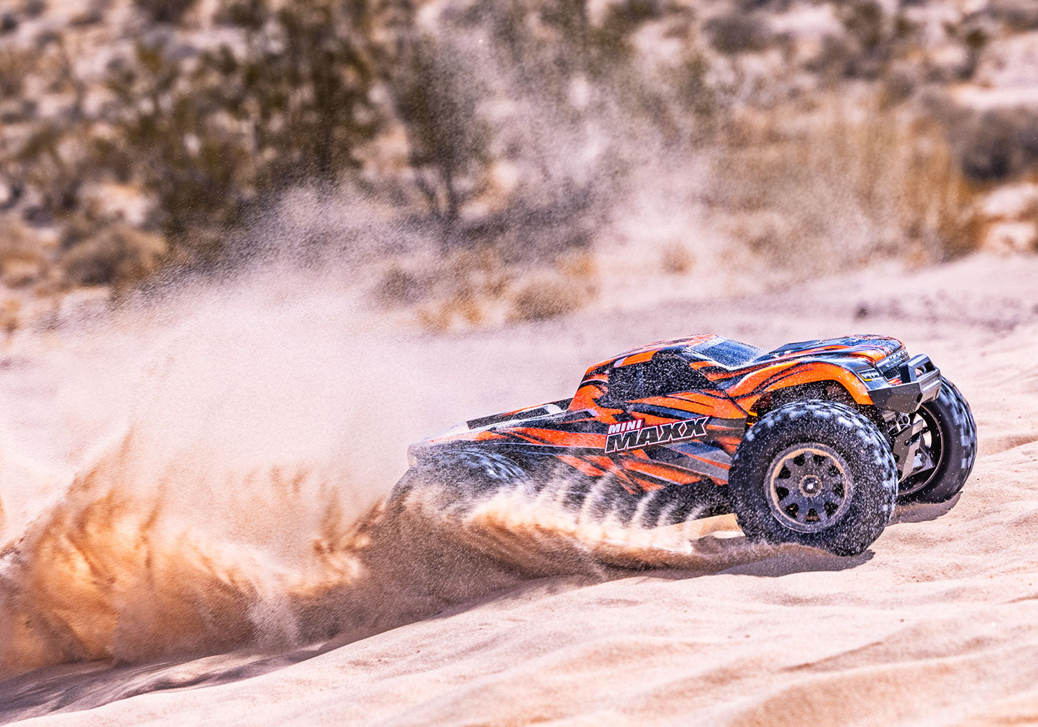 107154-1 Mini Maxx BL-2s Black – Superstition Hobbies