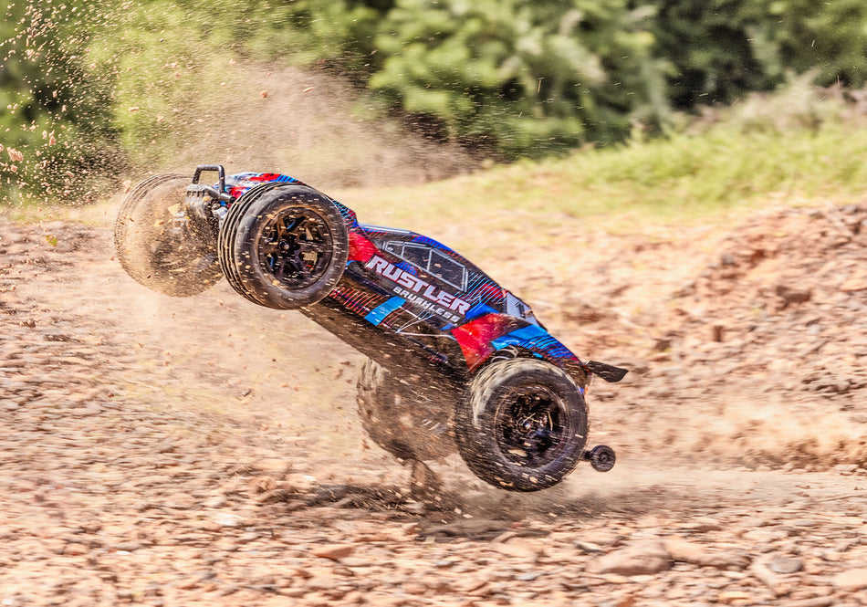Traxxas 37454-4 Rustler 2WD Brushless — Red