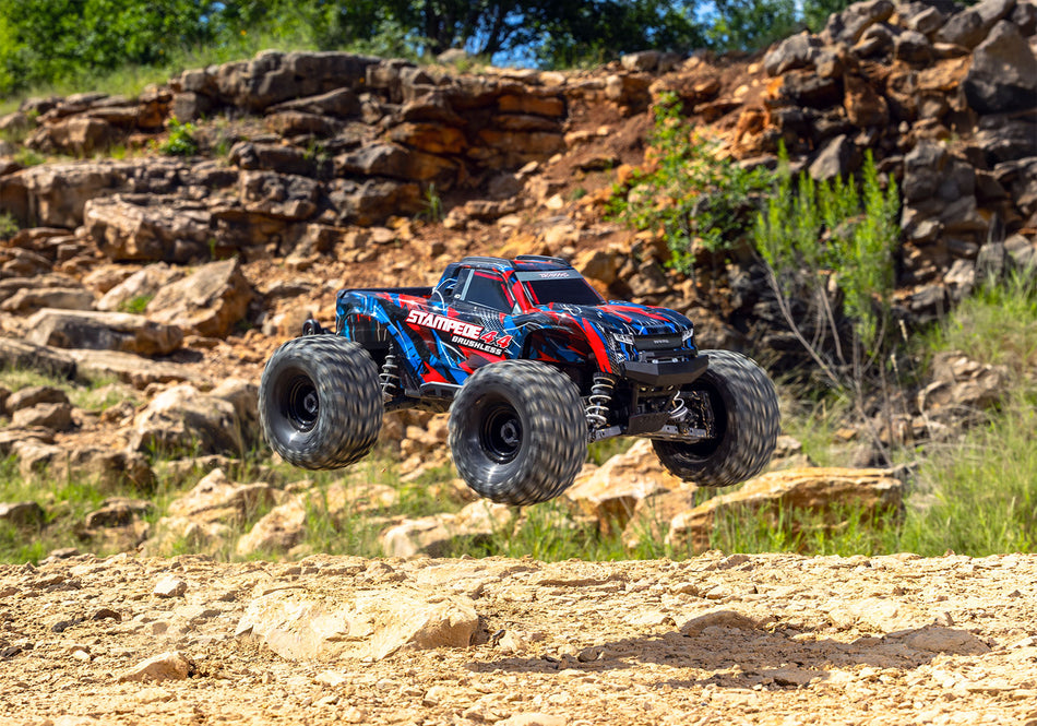 Traxxas 67454-4 Stampede 4X4 Brushless Red