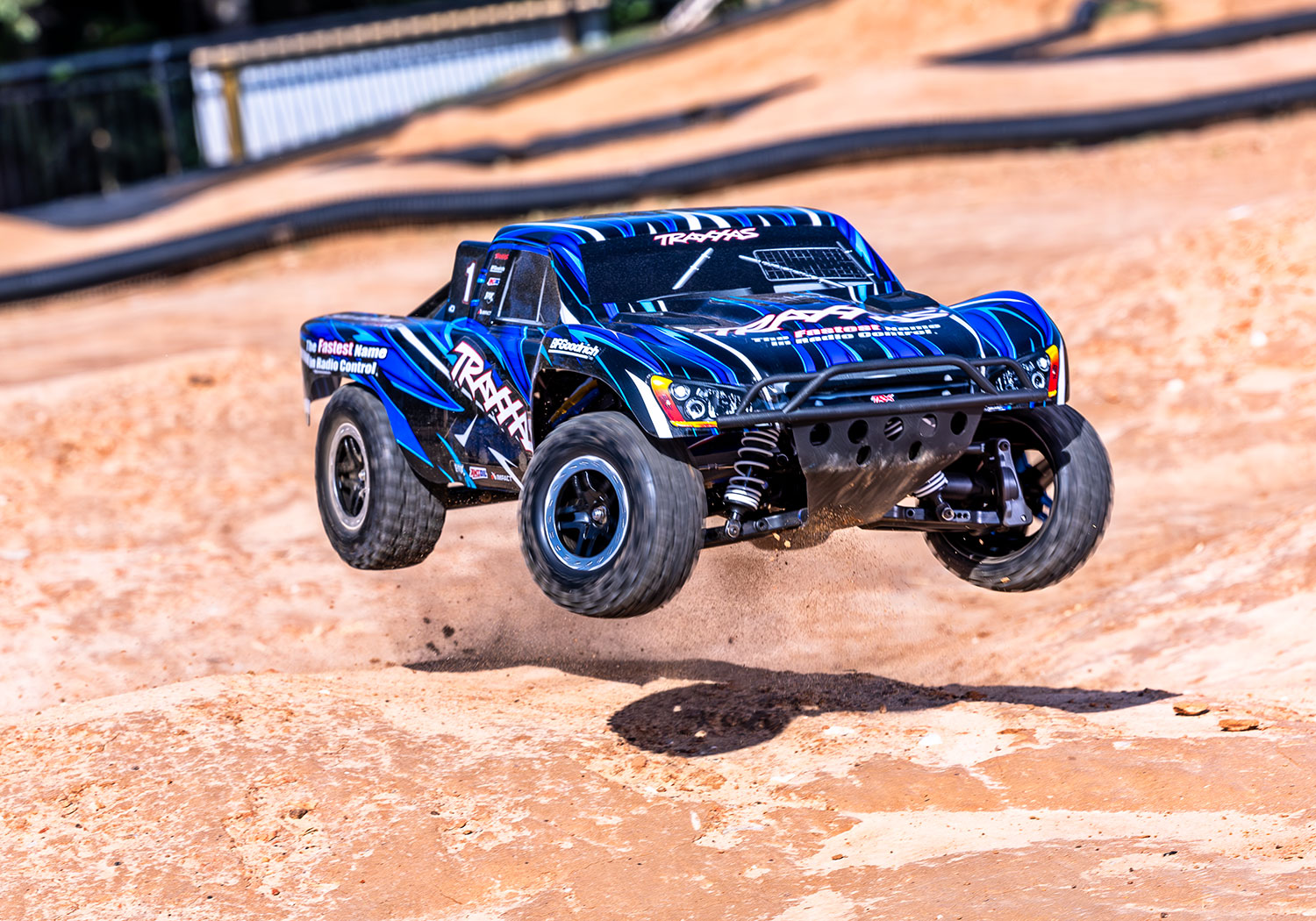 【新車】BAZOOKA　SLASH Amazon.com: Traxxas Slash 2WD XL-5 with Battery Orange : Toys & Games