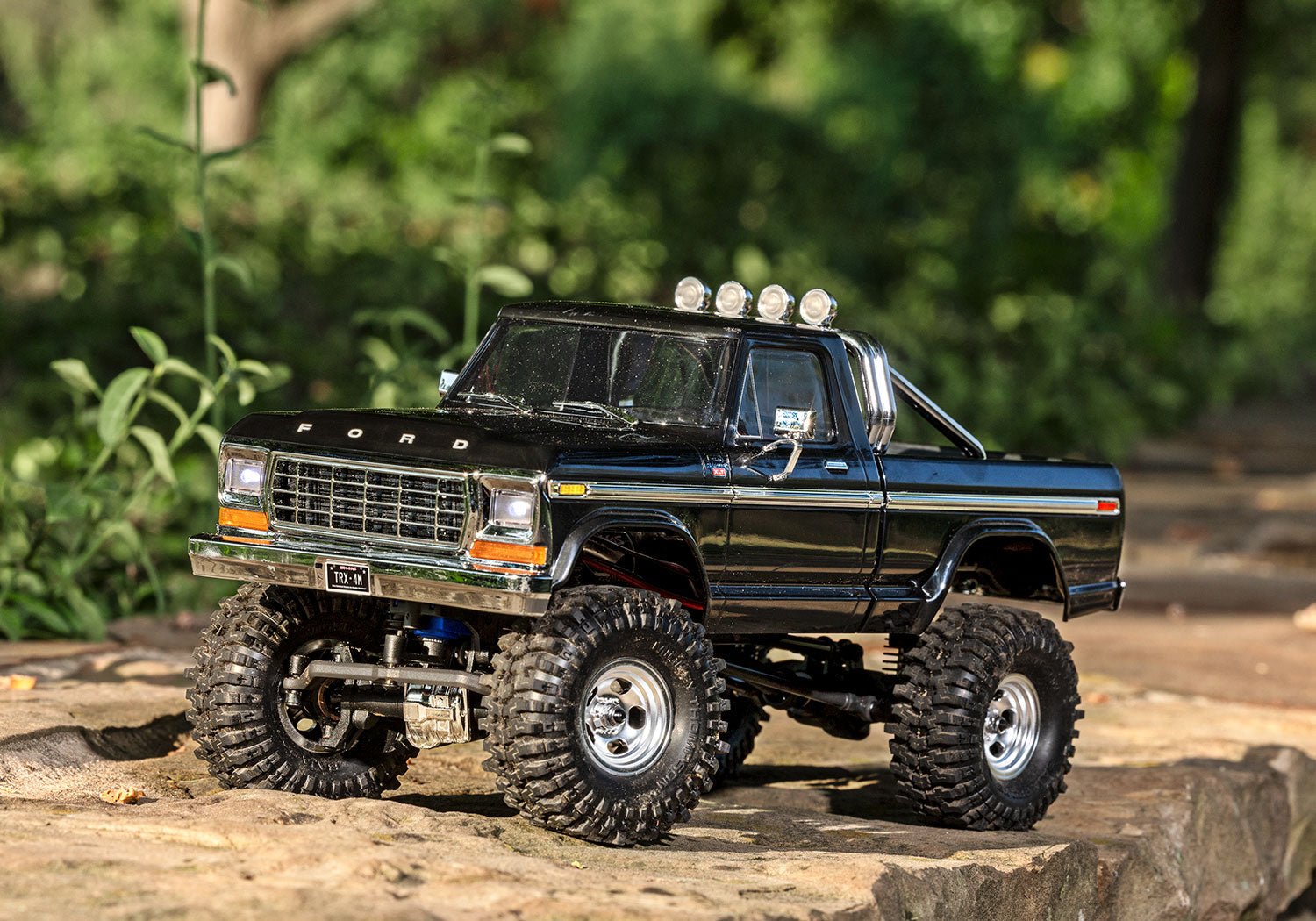 97044-1-trx4m-f-150-blk-8146.