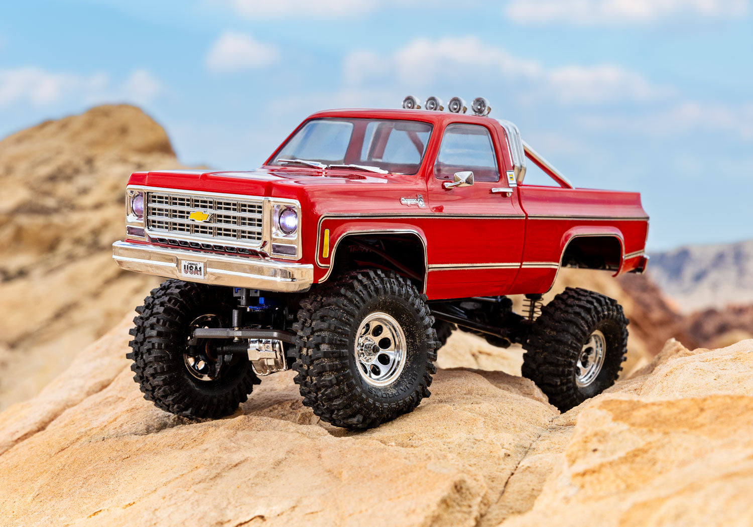 97064-1-trx-4m-k10-red-action-