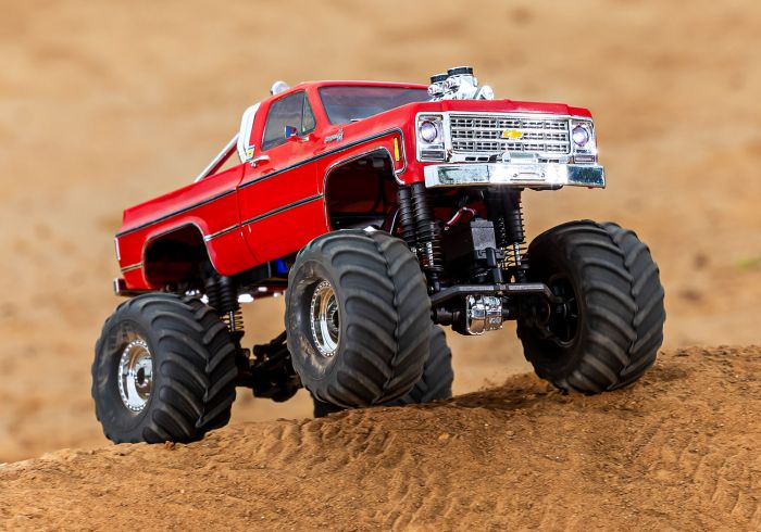 98064-1 TRX-4MT 1/18 Scale Chevrolet K10 Monster Truck Red