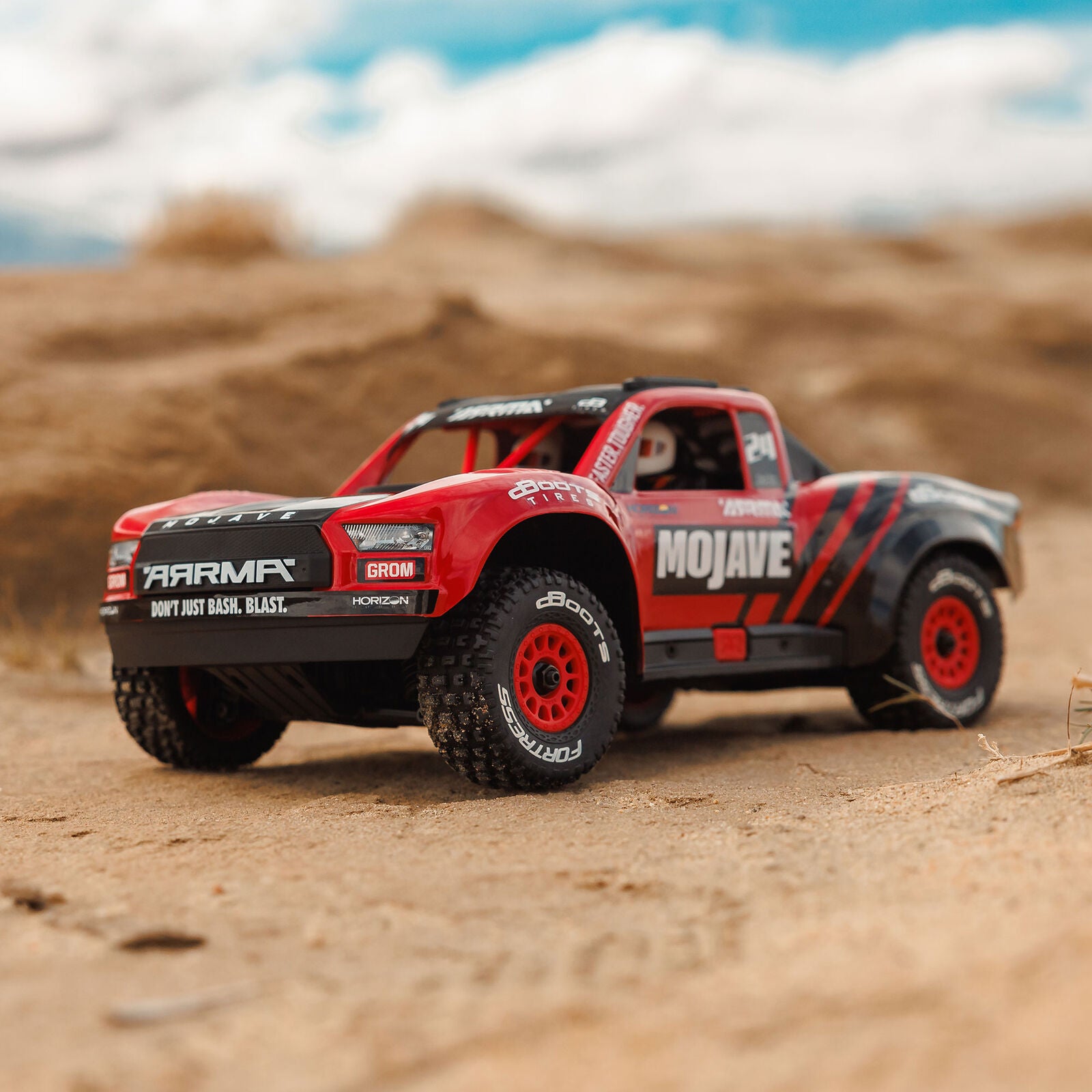 ARRMA MOJAVE GROM MEGA 380 Brushed 4X4 Small Scale Desert Truck
