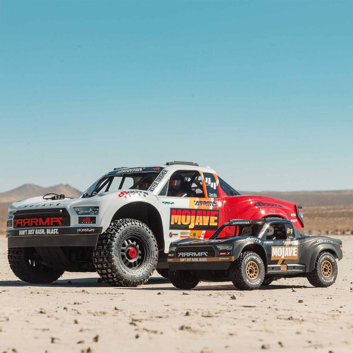 MOJAVE GROM 223S BLX Brushless 4X4 Small Scale Desert Truck RTR, Black