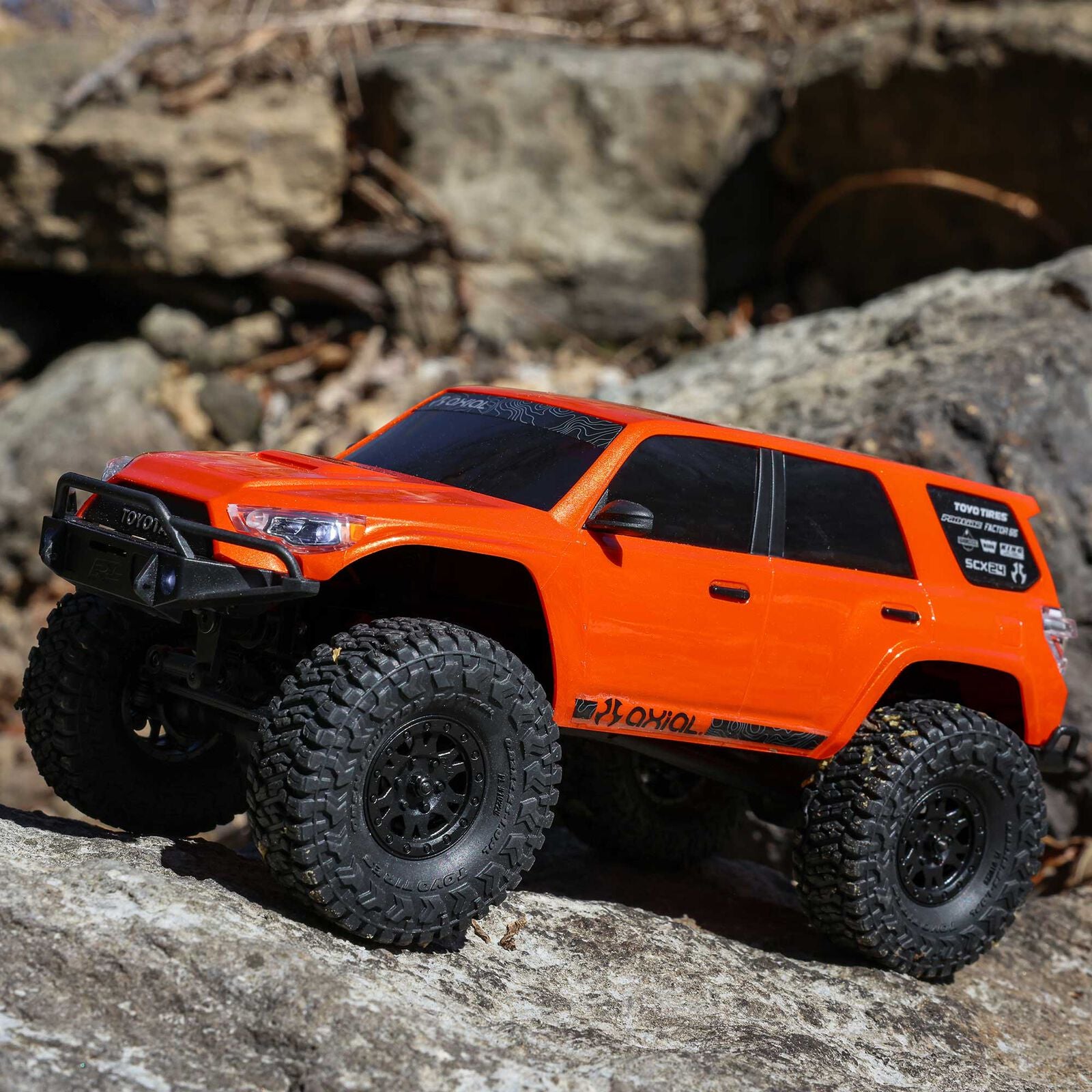 AXIAL 1/24 SCX24 Toyota 4Runner 4X4 RTR Brushed Rock Crawler