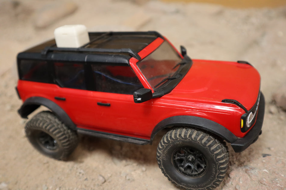 1/18 or 1/24  Scale White Cooler – Trail Accessory for RC Crawlers & Scale Builds