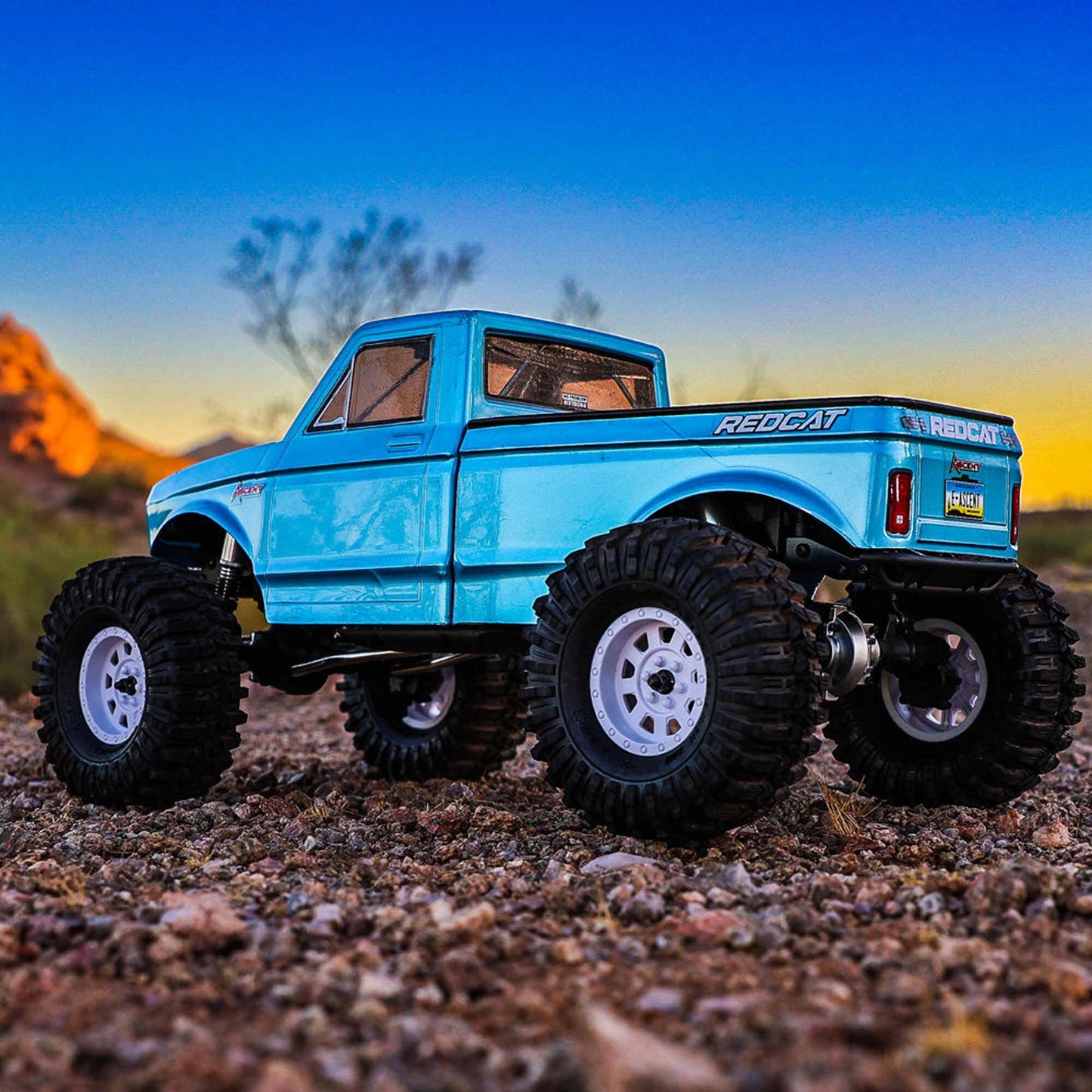 1/10 Redcat Ascent - LCG Rock Crawler - BLUE 2 Piece Pinched & Dovetailed Body