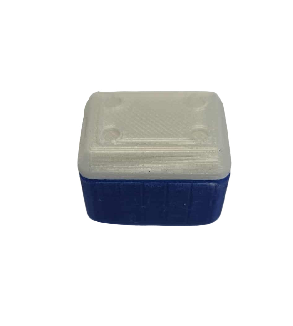 1/18 Scale Blue Cooler – Trail Accessory for RC Crawlers & Scale Builds
