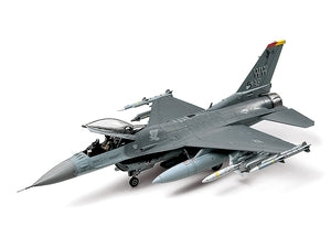 1/48 Lockheed Martin F-16CJ Plastic Model Airplane Kit